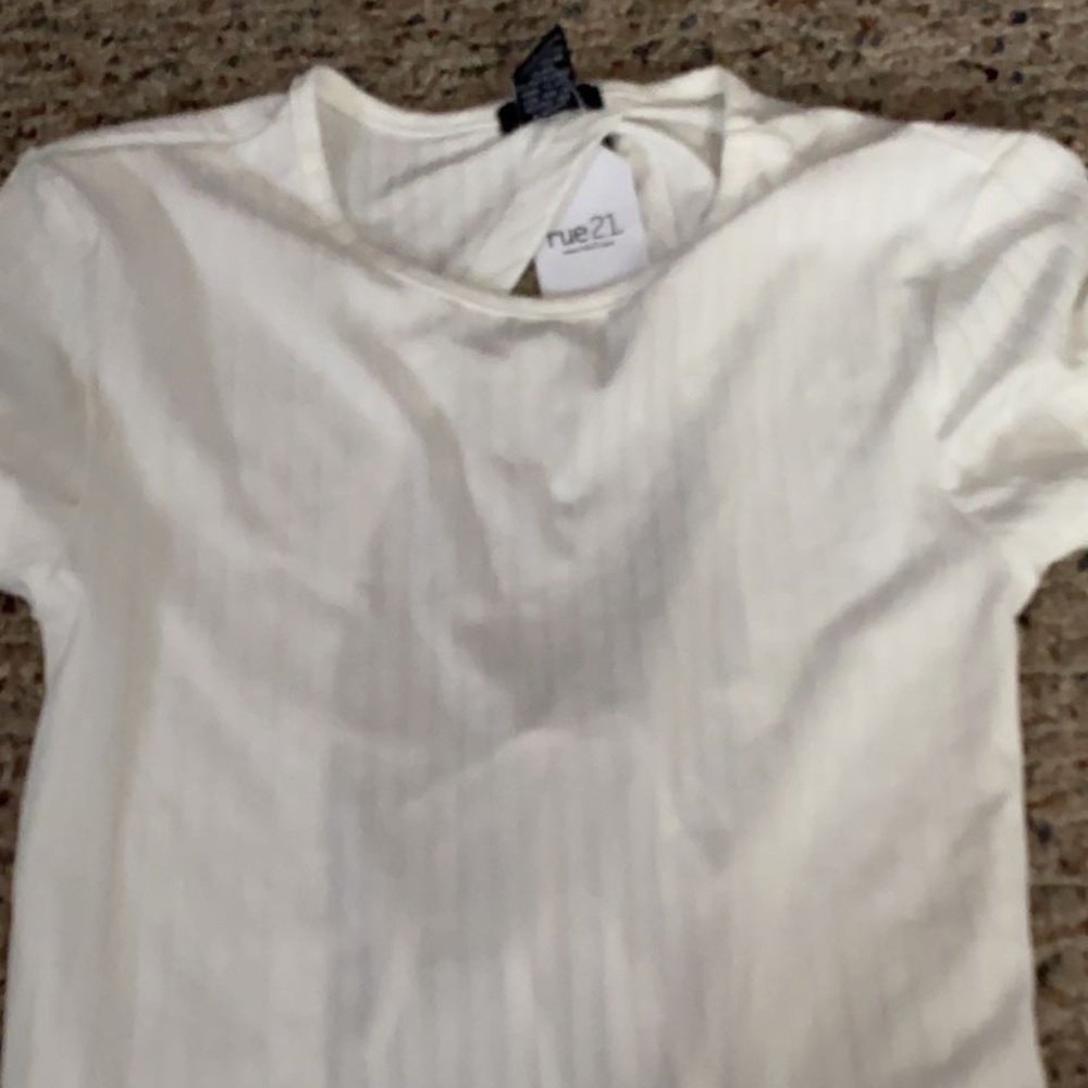 Rue21 top